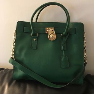 💯 EUC !! Michael Michael Kors Hamilton Tote !!